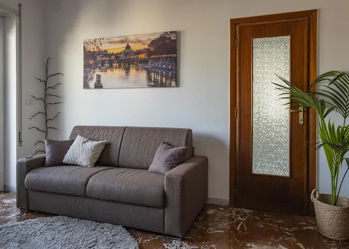 The Flat- Private Parking & Direct Bus To Vatican Apartmán